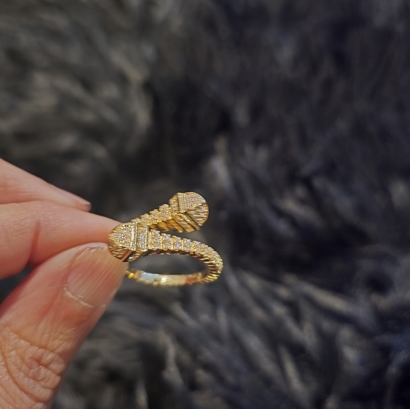 21kgp Dubai Jewelry - Elegant Gold-Tone Jewelry Set - Picture 9 of 14